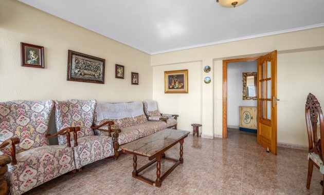 Herverkoop - Appartement / flat -
Torrevieja