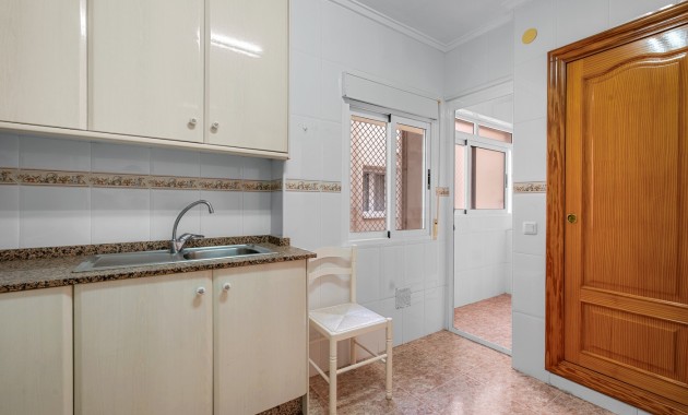 Herverkoop - Appartement / flat -
Torrevieja