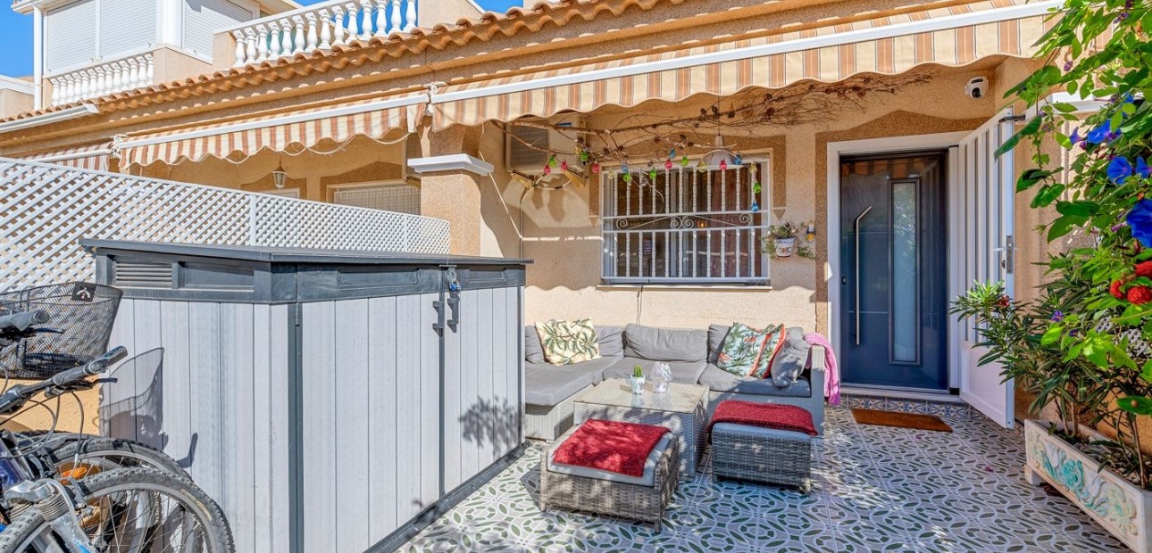 Venta - Adosado -
Los Alcázares - Los Alcazares - Town