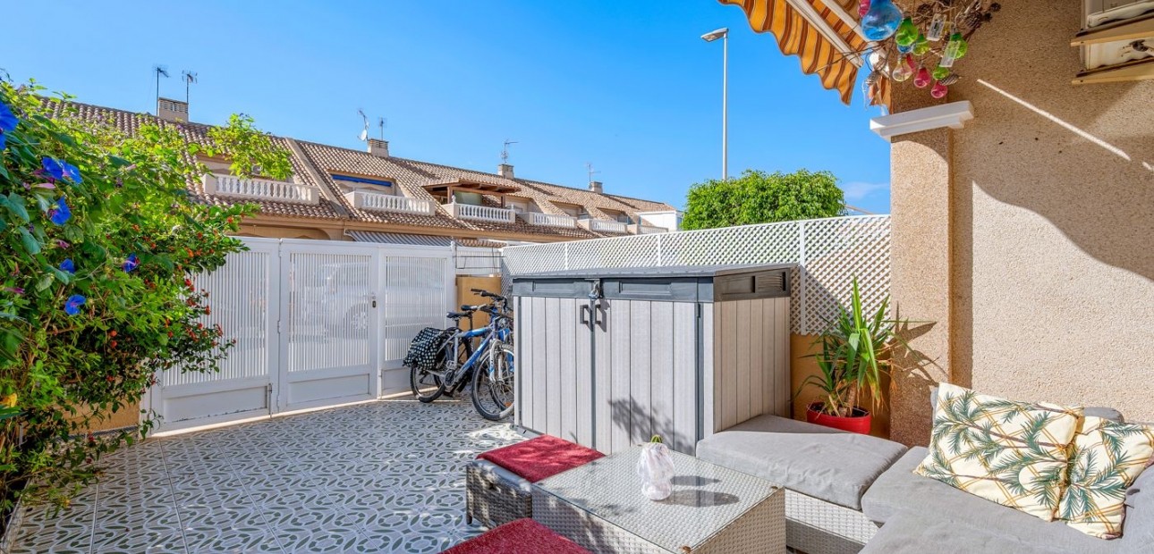 Venta - Adosado -
Los Alcázares - Los Alcazares - Town