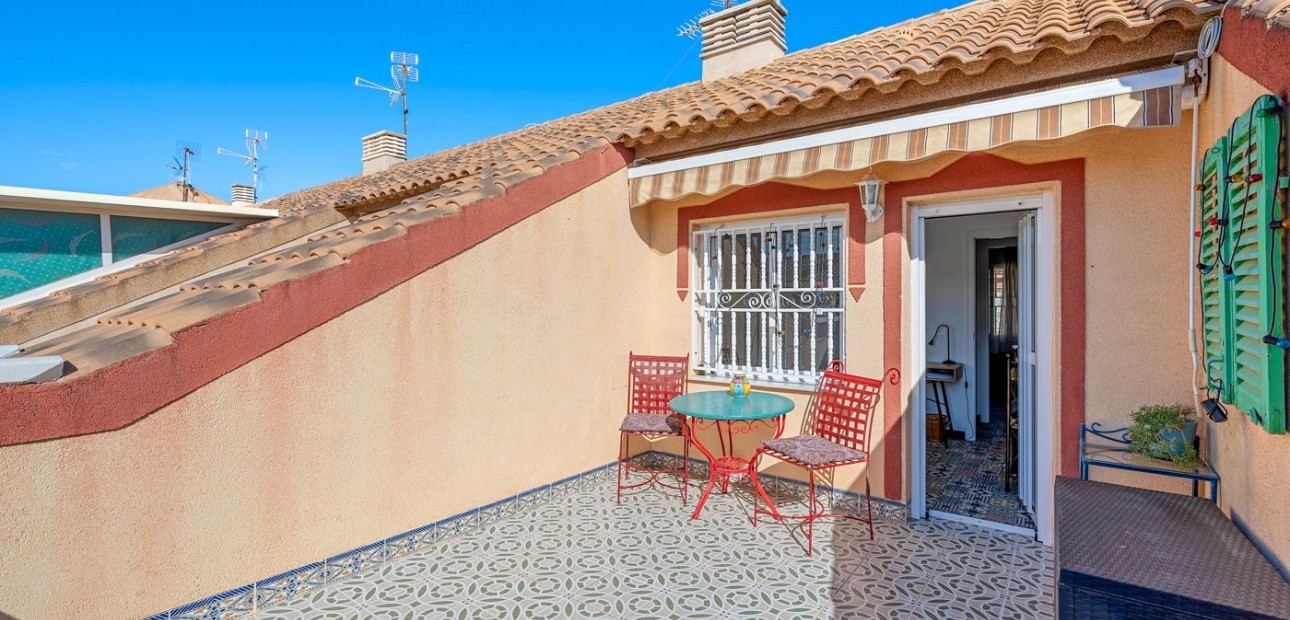 Venta - Adosado -
Los Alcázares - Los Alcazares - Town