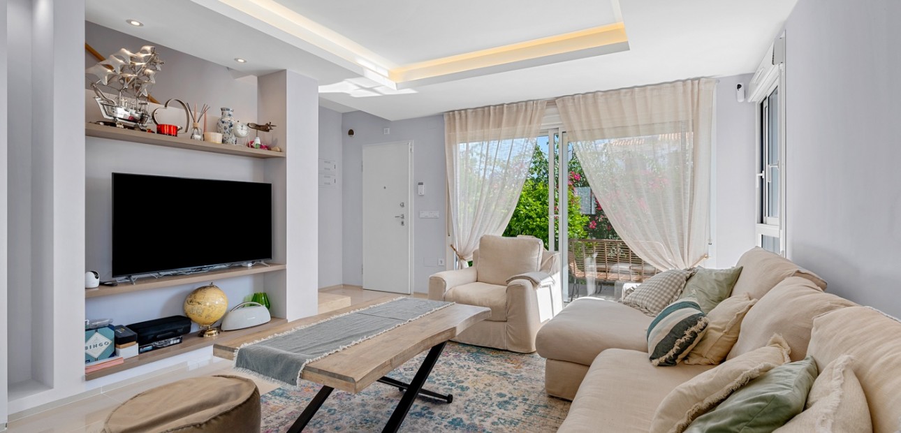 Venta - Semi Detached Villa -
Ciudad Quesada - Doña Pepa