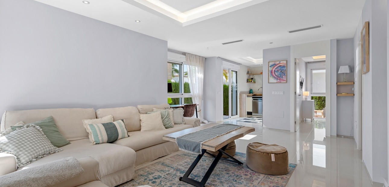 Venta - Semi Detached Villa -
Ciudad Quesada - Doña Pepa