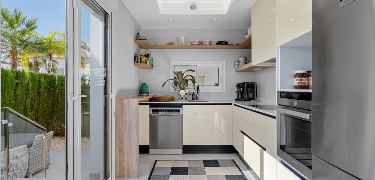 Venta - Semi Detached Villa -
Ciudad Quesada - Doña Pepa