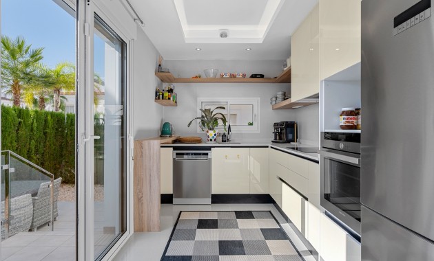 Venta - Semi Detached Villa -
Ciudad Quesada - Doña Pepa