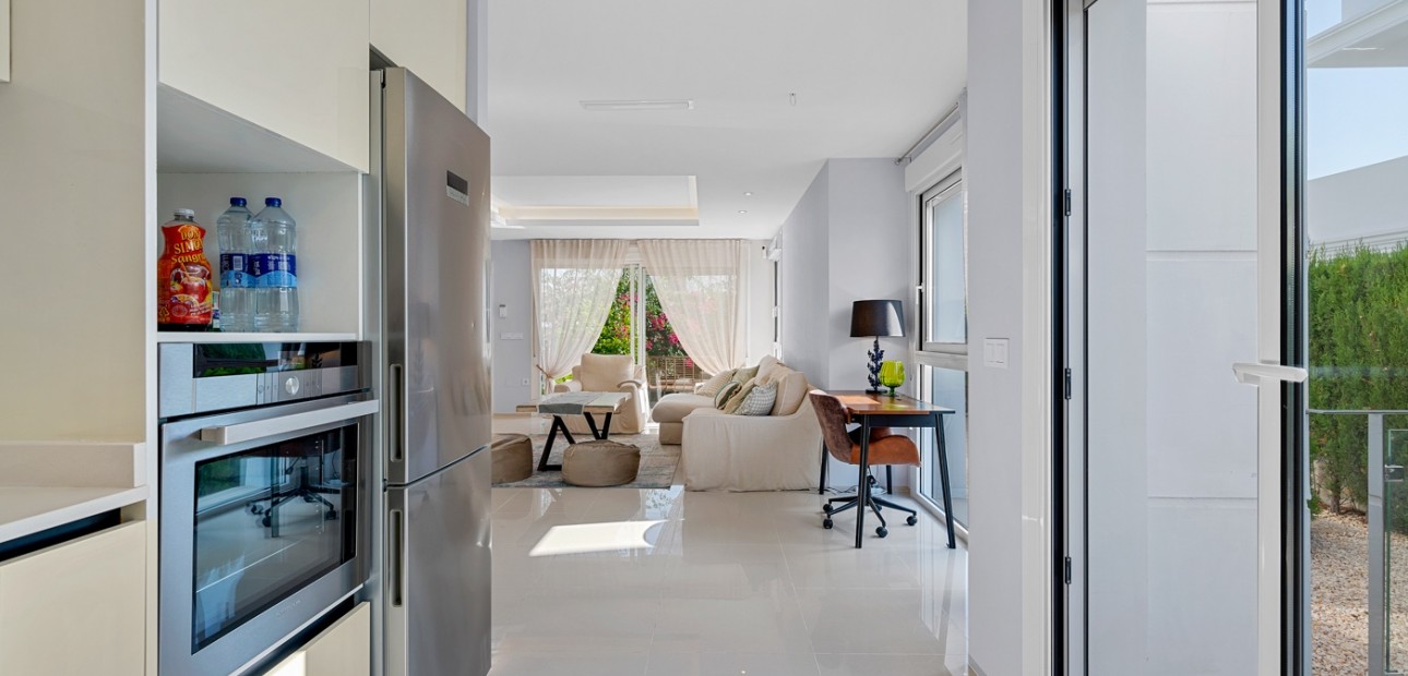 Venta - Semi Detached Villa -
Ciudad Quesada - Doña Pepa