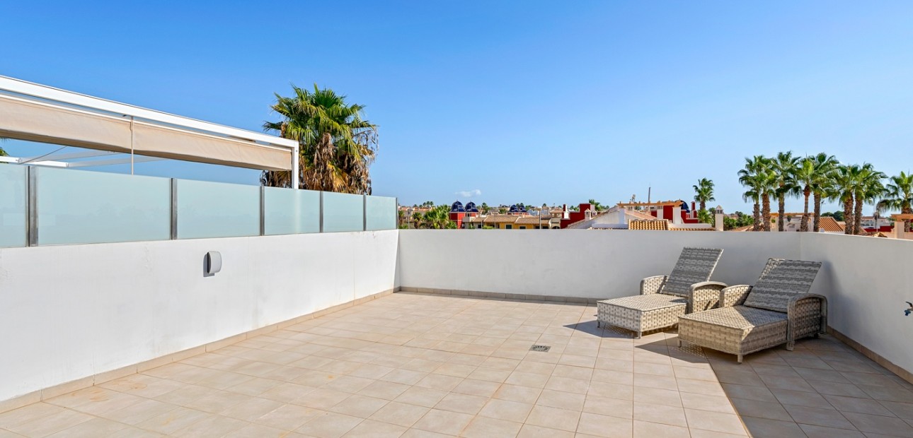 Venta - Semi Detached Villa -
Ciudad Quesada - Doña Pepa