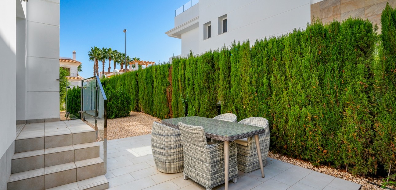 Venta - Semi Detached Villa -
Ciudad Quesada - Doña Pepa