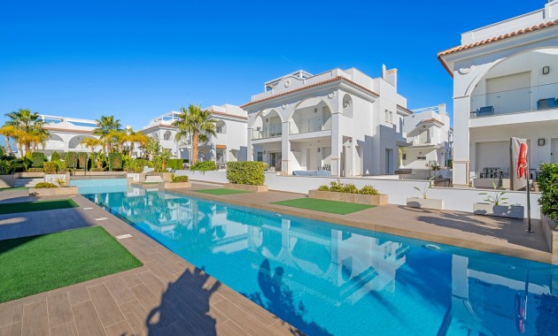 Venta - Semi Detached Villa -
Ciudad Quesada - Doña Pepa