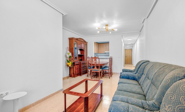 Venta - Apartamento / piso -
Torrevieja - Torrevieja - Centre