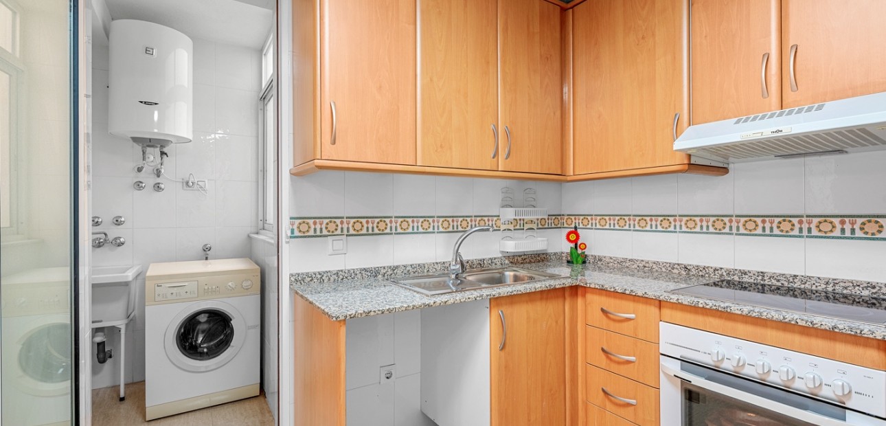 Venta - Apartamento / piso -
Torrevieja - Torrevieja - Centre
