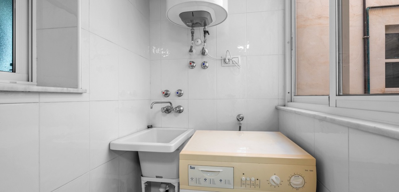 Venta - Apartamento / piso -
Torrevieja - Torrevieja - Centre