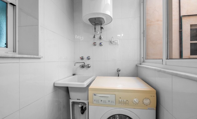 Venta - Apartamento / piso -
Torrevieja - Torrevieja - Centre