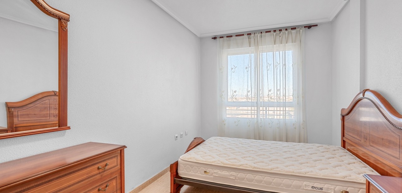 Venta - Apartamento / piso -
Torrevieja - Torrevieja - Centre