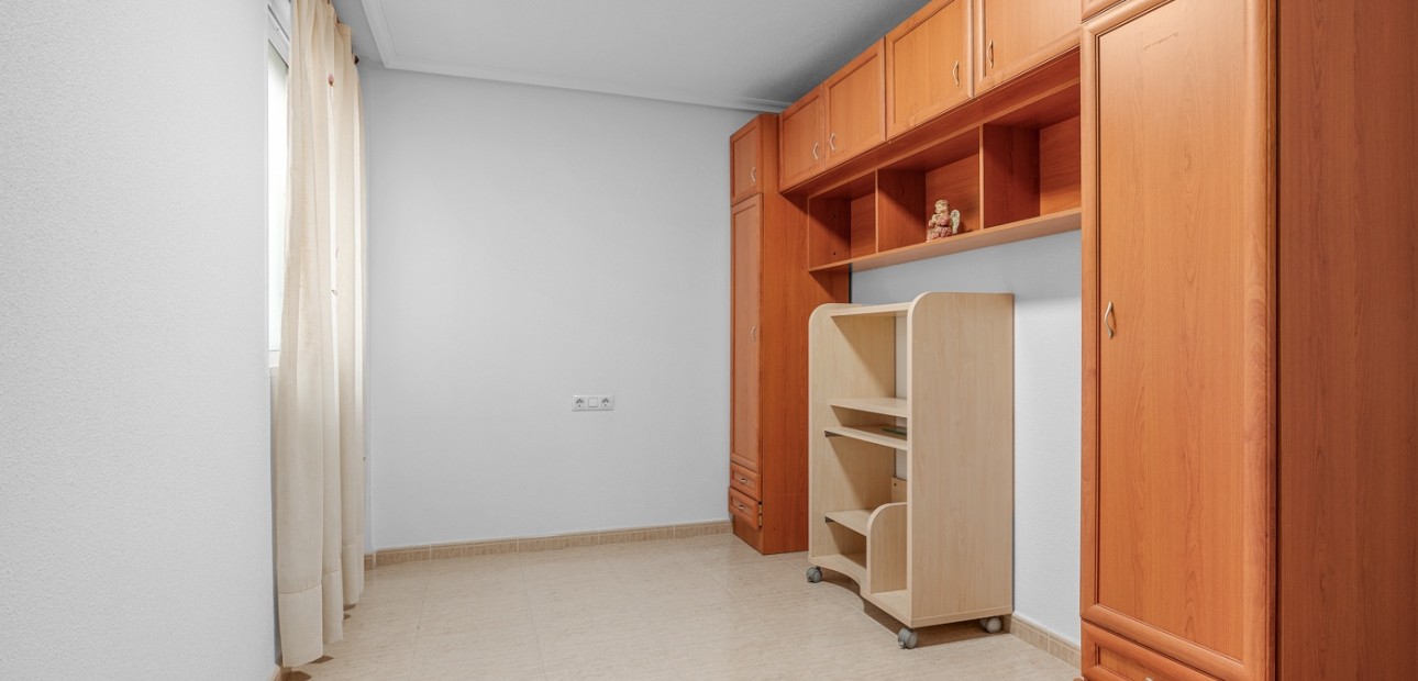Venta - Apartamento / piso -
Torrevieja - Torrevieja - Centre