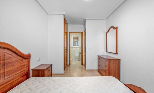 Venta - Apartamento / piso -
Torrevieja - Torrevieja - Centre