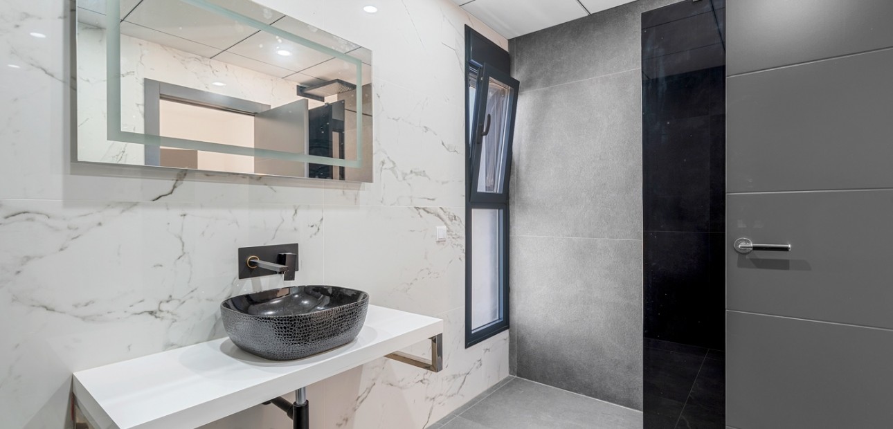 Venta - Detached Villa -
Campoamor