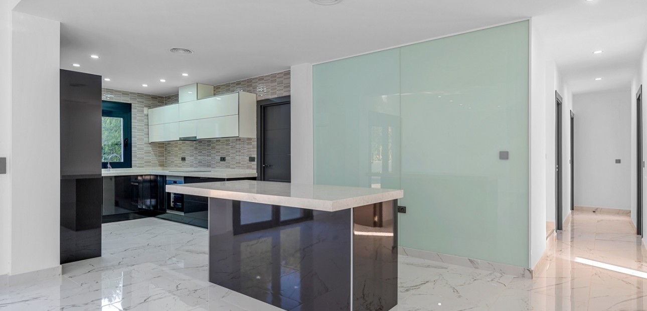 Venta - Detached Villa -
Campoamor