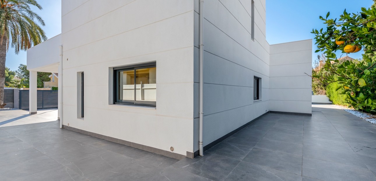 Venta - Detached Villa -
Campoamor