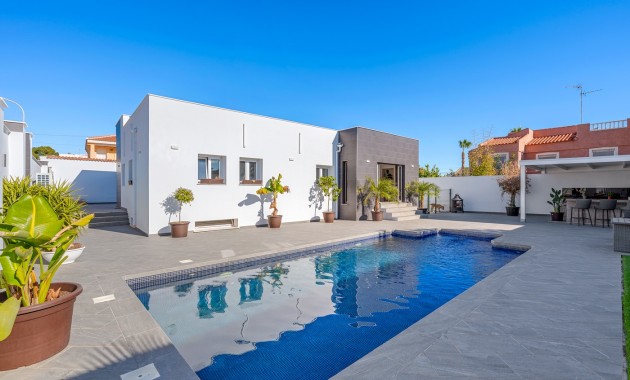 Herverkoop - Detached Villa -
Ciudad Quesada - Rojales