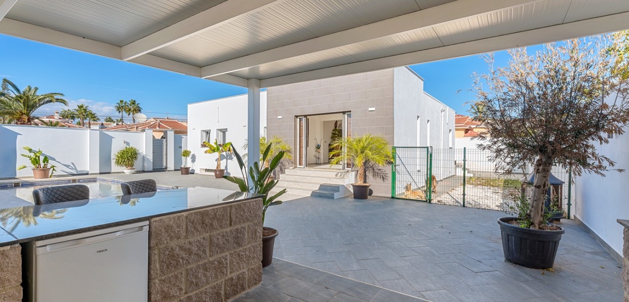 Herverkoop - Detached Villa -
Ciudad Quesada - Rojales