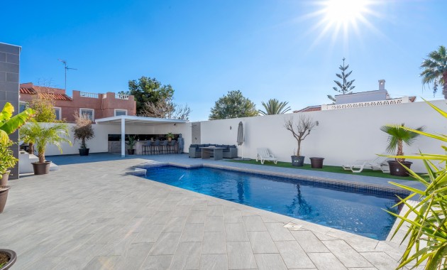 Herverkoop - Detached Villa -
Ciudad Quesada - Rojales