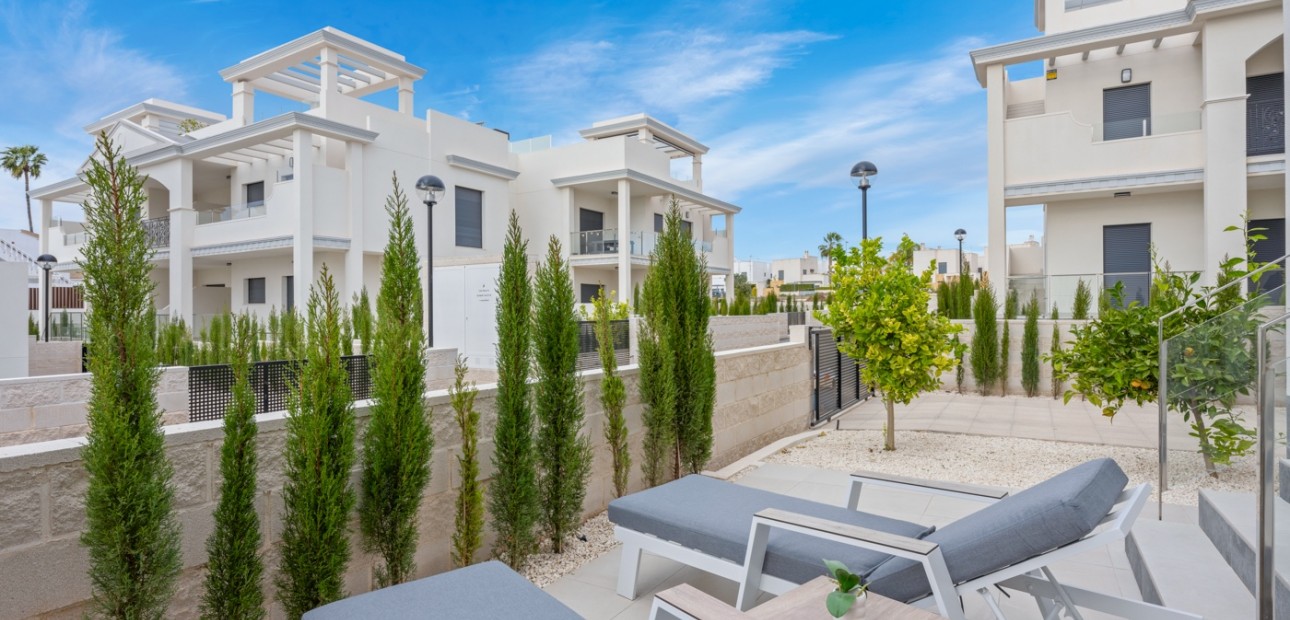 Venta - Apartamento / piso -
Ciudad Quesada - Rojales