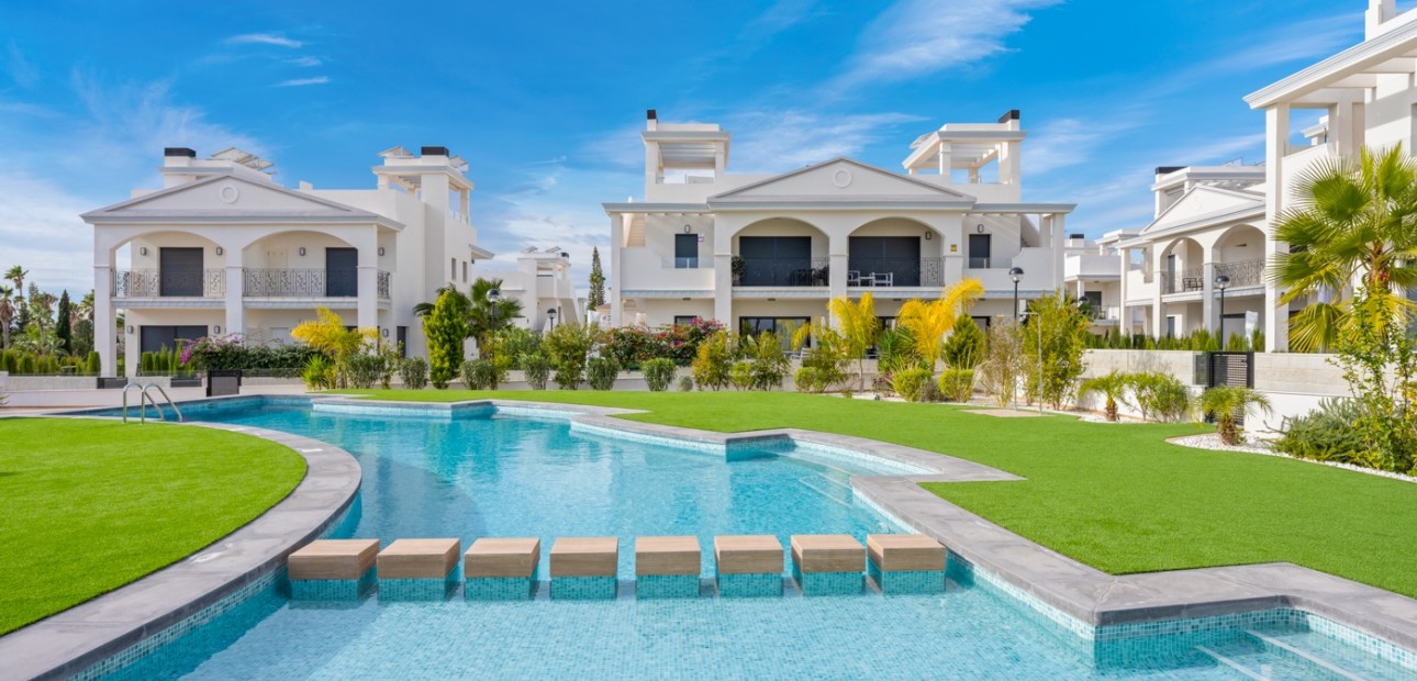 Venta - Apartamento / piso -
Ciudad Quesada - Rojales