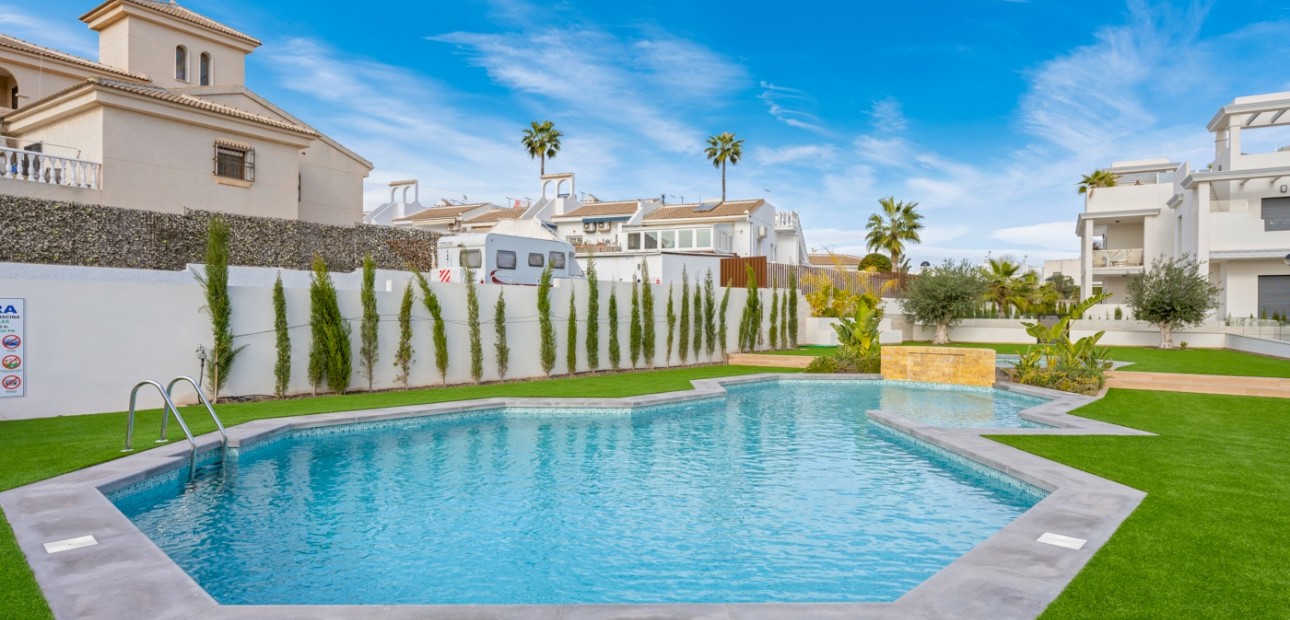 Venta - Apartamento / piso -
Ciudad Quesada - Rojales