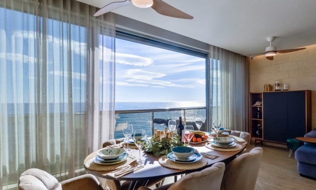 Herverkoop - duplex -
Altea