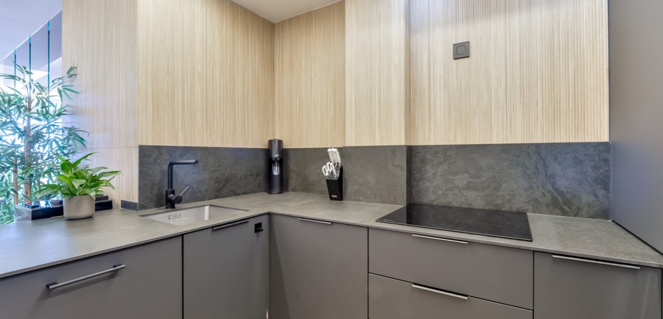 Herverkoop - duplex -
Altea