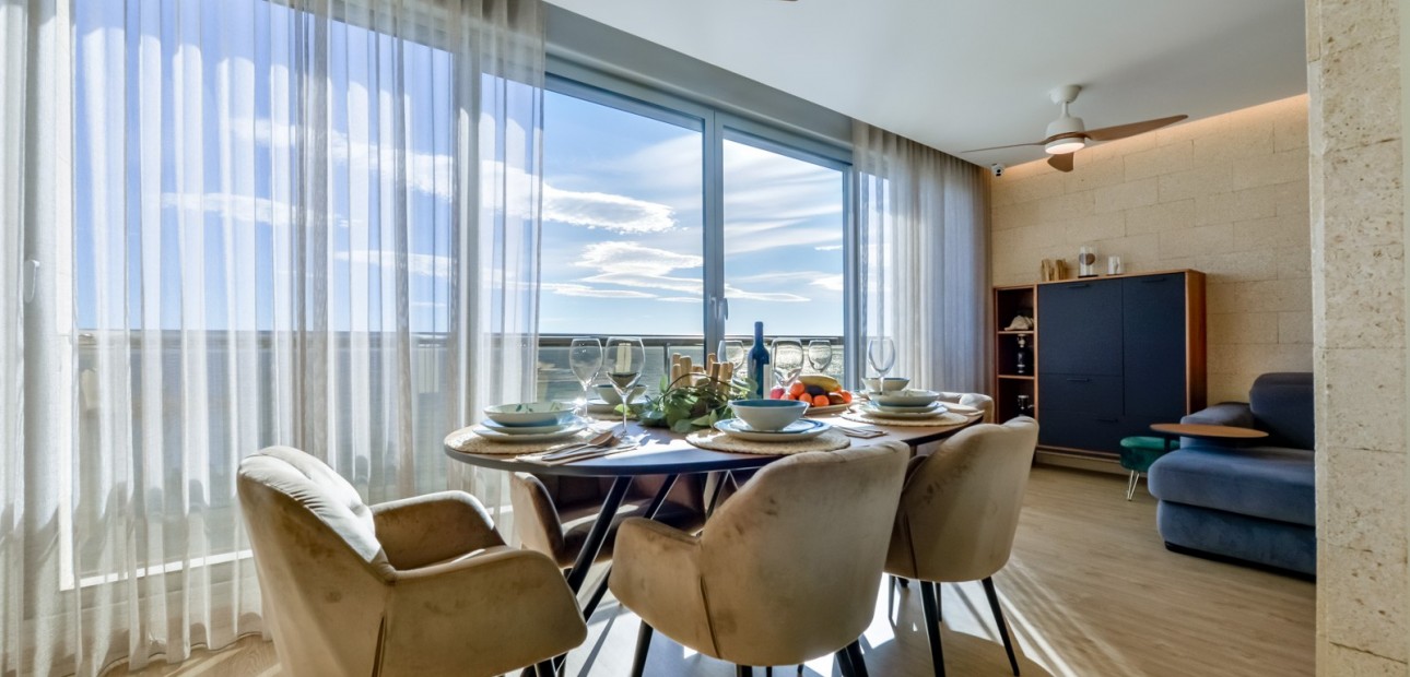 Herverkoop - duplex -
Altea