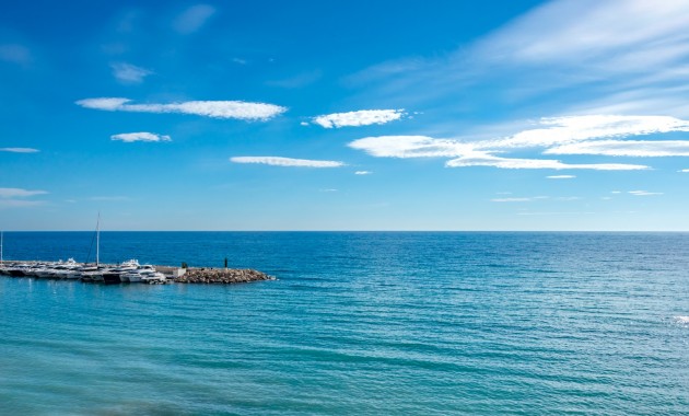 Herverkoop - duplex -
Altea