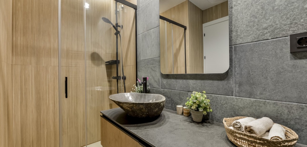 Herverkoop - duplex -
Altea