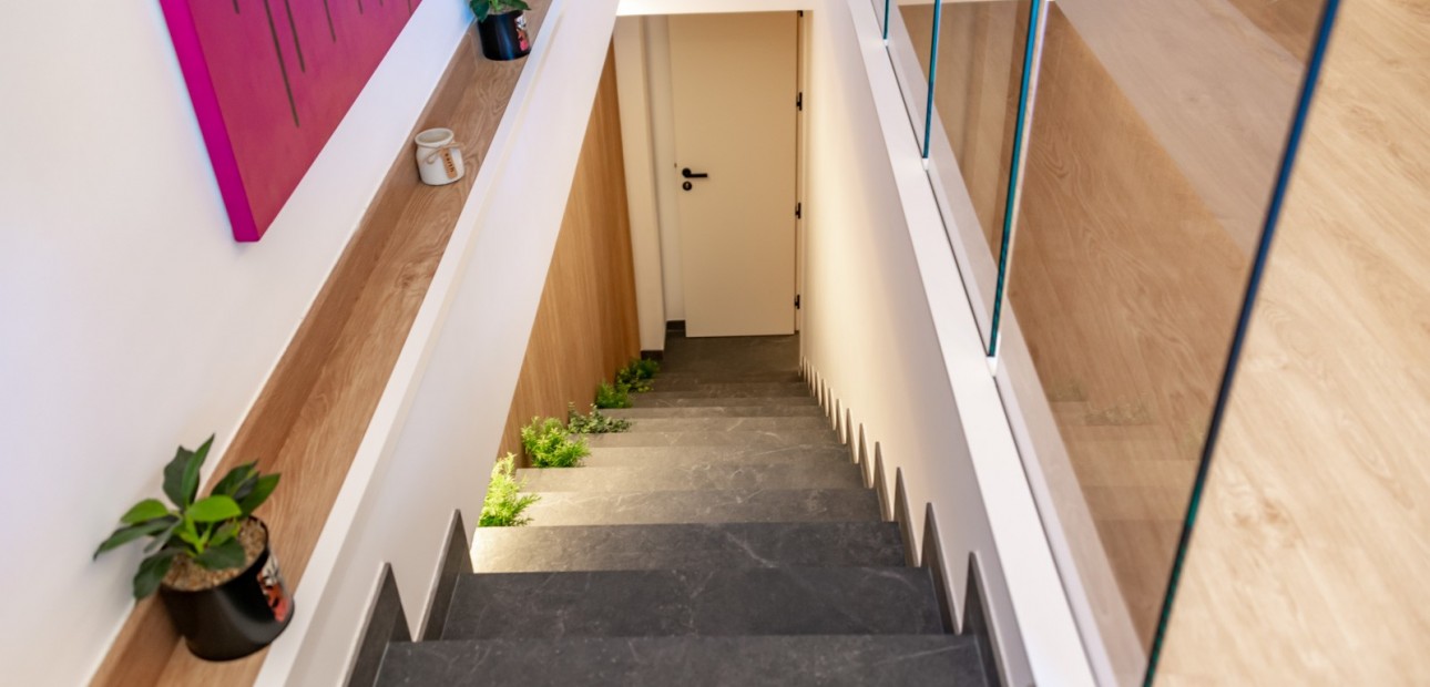 Herverkoop - duplex -
Altea