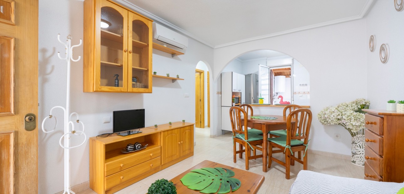 Venta - Adosado -
Ciudad Quesada - Doña Pepa