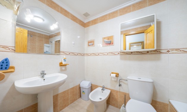 Venta - Adosado -
Ciudad Quesada - Doña Pepa