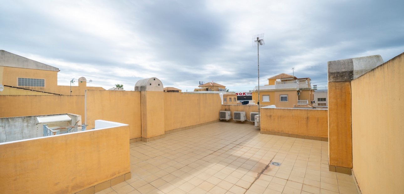 Venta - Adosado -
Ciudad Quesada - Doña Pepa