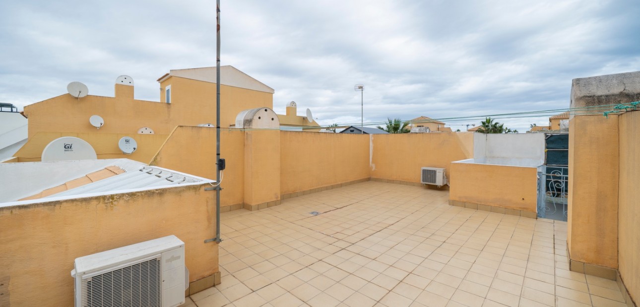 Venta - Adosado -
Ciudad Quesada - Doña Pepa