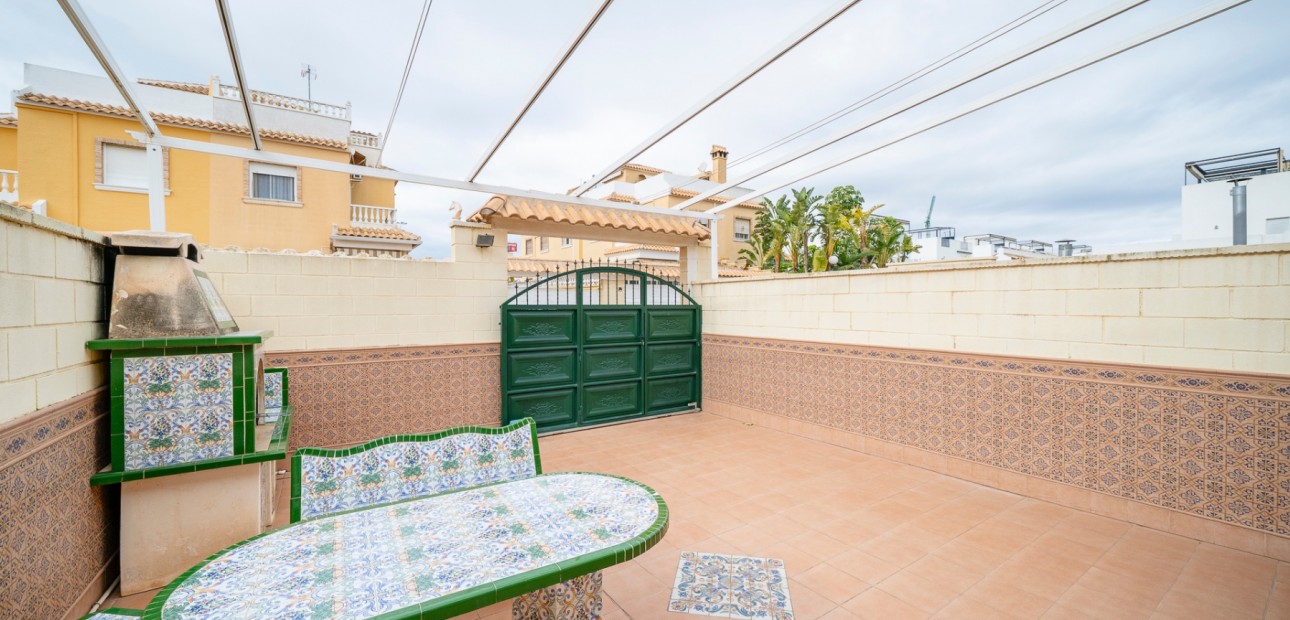 Venta - Adosado -
Ciudad Quesada - Doña Pepa