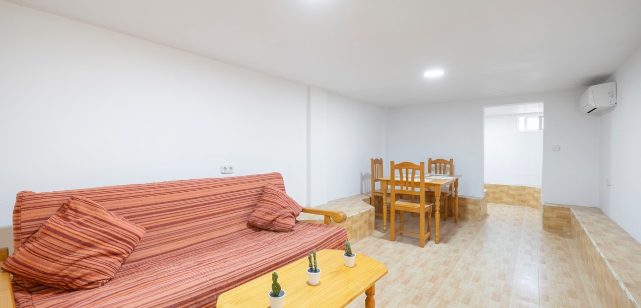 Venta - Adosado -
Ciudad Quesada - Doña Pepa