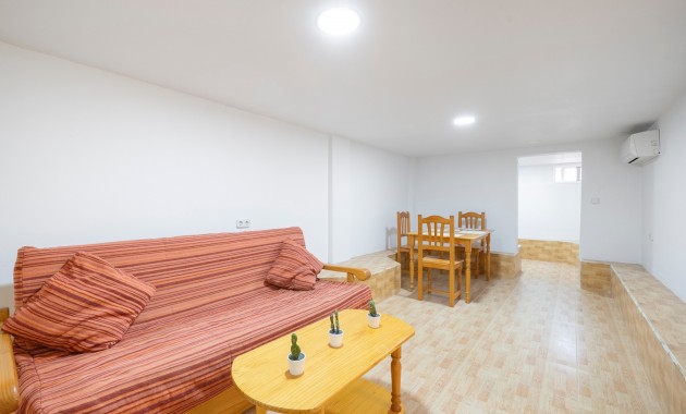 Venta - Adosado -
Ciudad Quesada - Doña Pepa