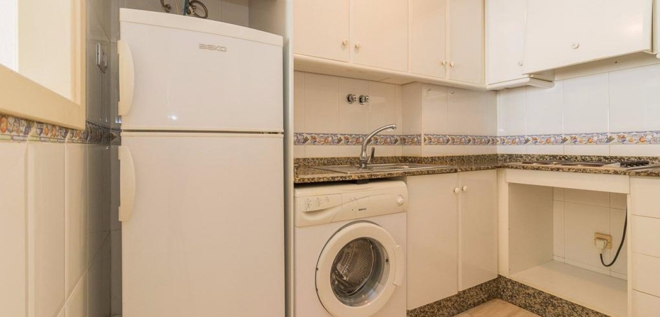 Venta - Apartamento / piso -
Torrevieja - Centro