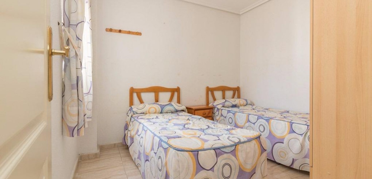 Venta - Apartamento / piso -
Torrevieja - Centro
