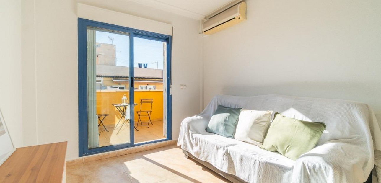 Venta - Ático -
Torrevieja - Centro