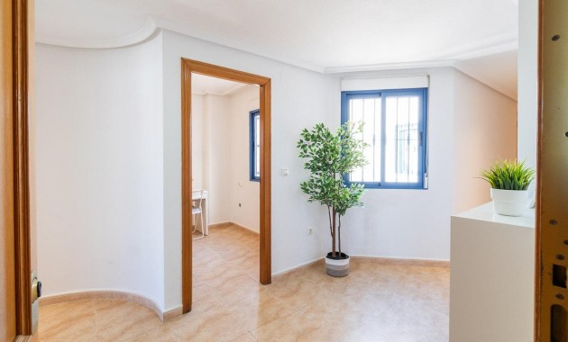 Venta - Ático -
Torrevieja - Centro