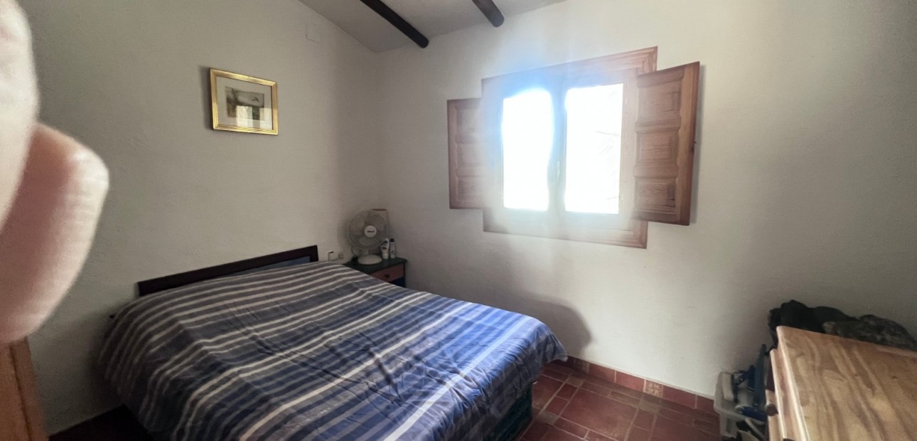 Sale - Country Property/Finca -
Torremendo