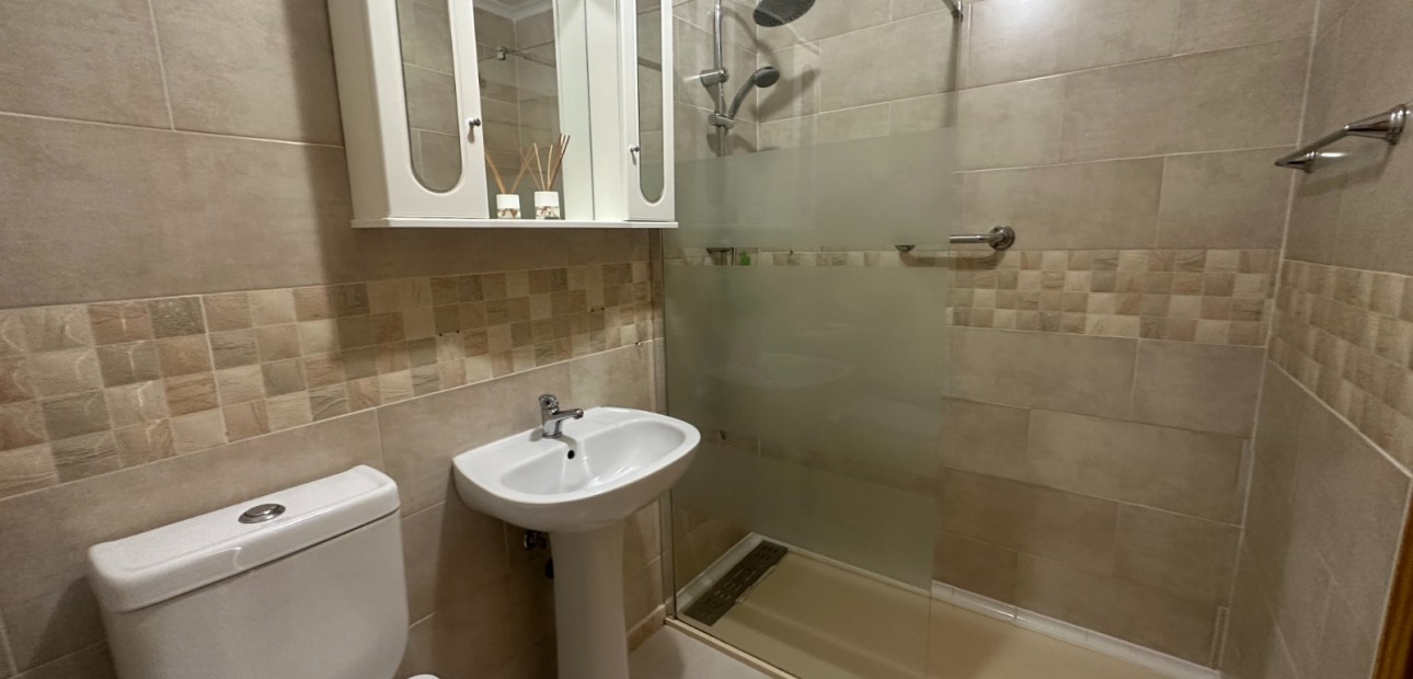 Venta - Apartamento / piso -
Orihuela - Entre Naranjos Vistabella