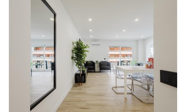 Venta - Apartamento / piso -
Torrevieja - Acequion