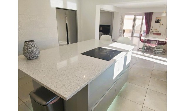 Venta - Villa -
Torrevieja - Centro